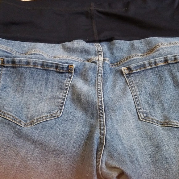 Liz Lange maternity boot cut jeans size 16 - Picture 3 of 4